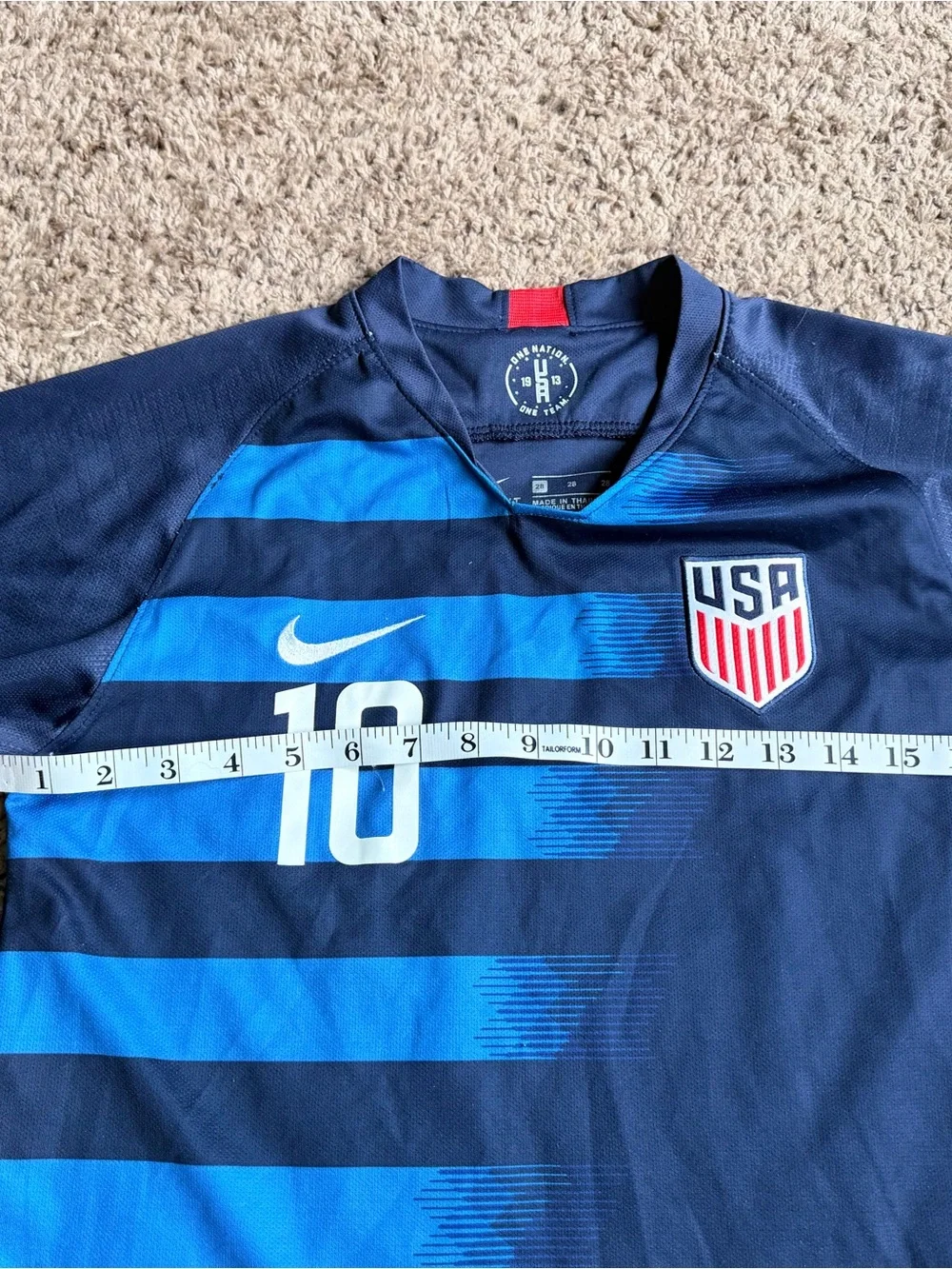 Nike USWNT USA soccer Jersey Carli Lloyd #10 Authentic 2018 United States 28 Med